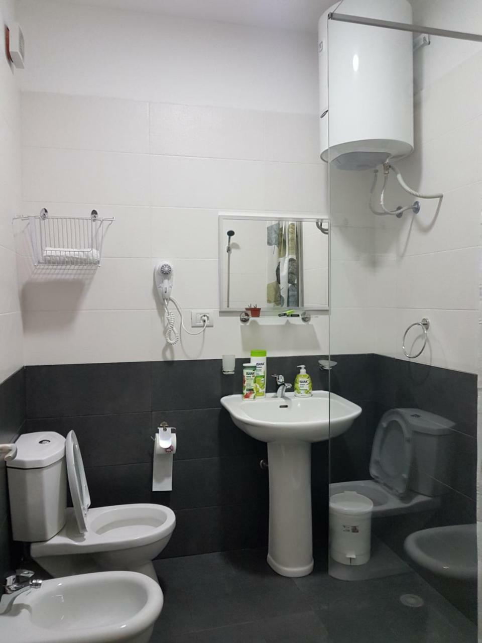 Bregu Green Apartments Vlorë Exterior foto